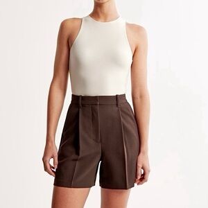 Abercrombie & Fitch High-Waist Dark Brown Tailored Shorts